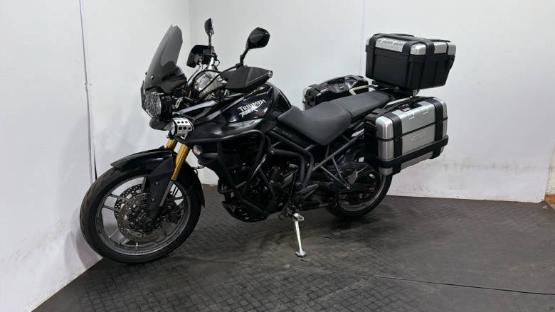 Triumph Tiger 800 (12MY)
